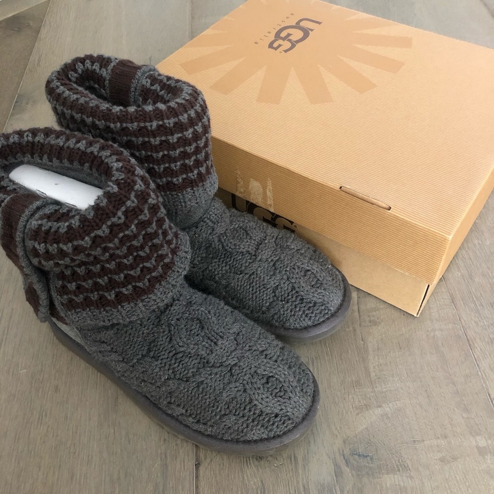 Gray Knit Ugg boots